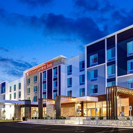 Hilton Garden Inn Cedar Rapids Εξωτερικό φωτογραφία
