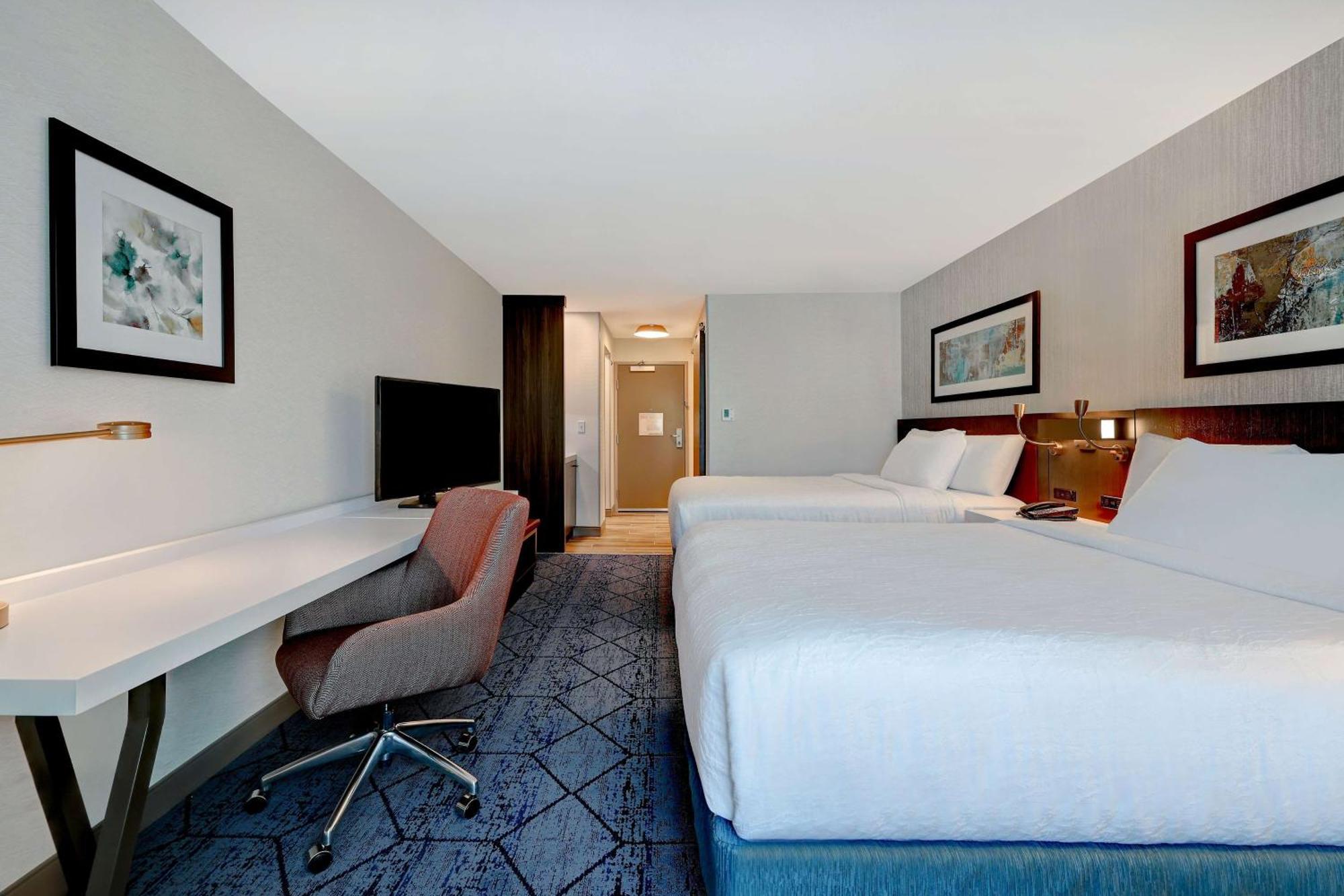 Hilton Garden Inn Cedar Rapids Εξωτερικό φωτογραφία